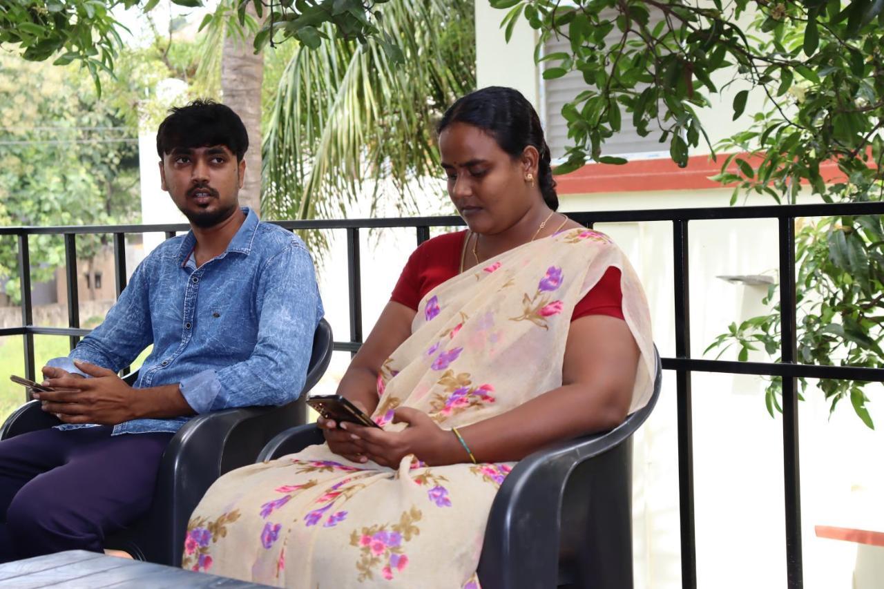 Da Mantra House Guest House Tiruvannamalai Exterior photo