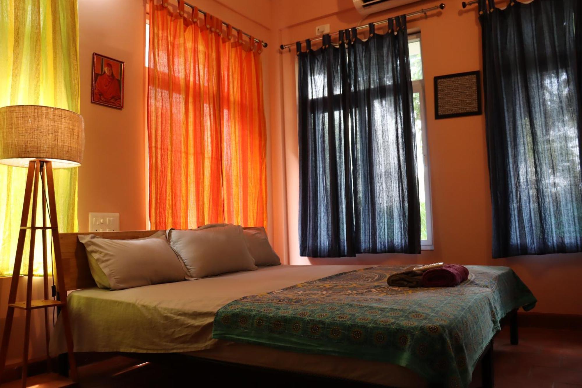 Da Mantra House Guest House Tiruvannamalai Exterior photo